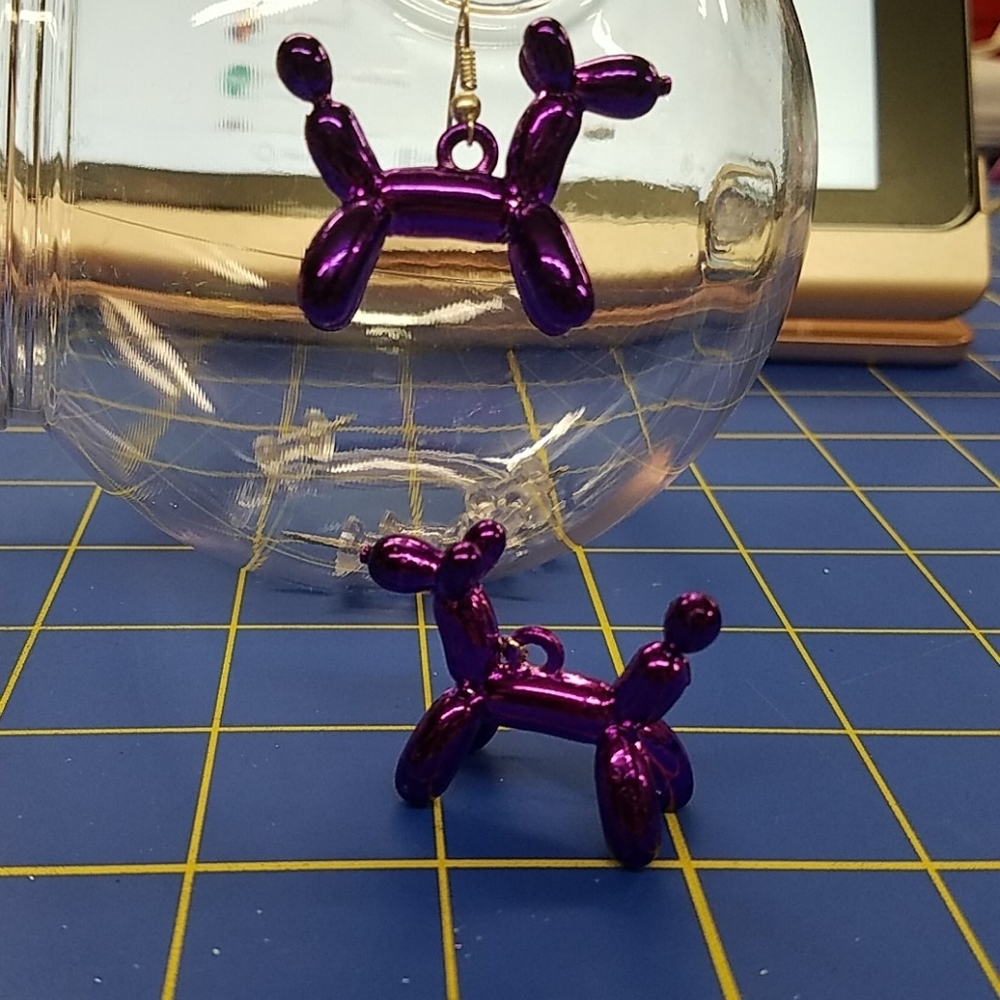 Balloon Dogs Earrings Dangling - Picture 4 of 5